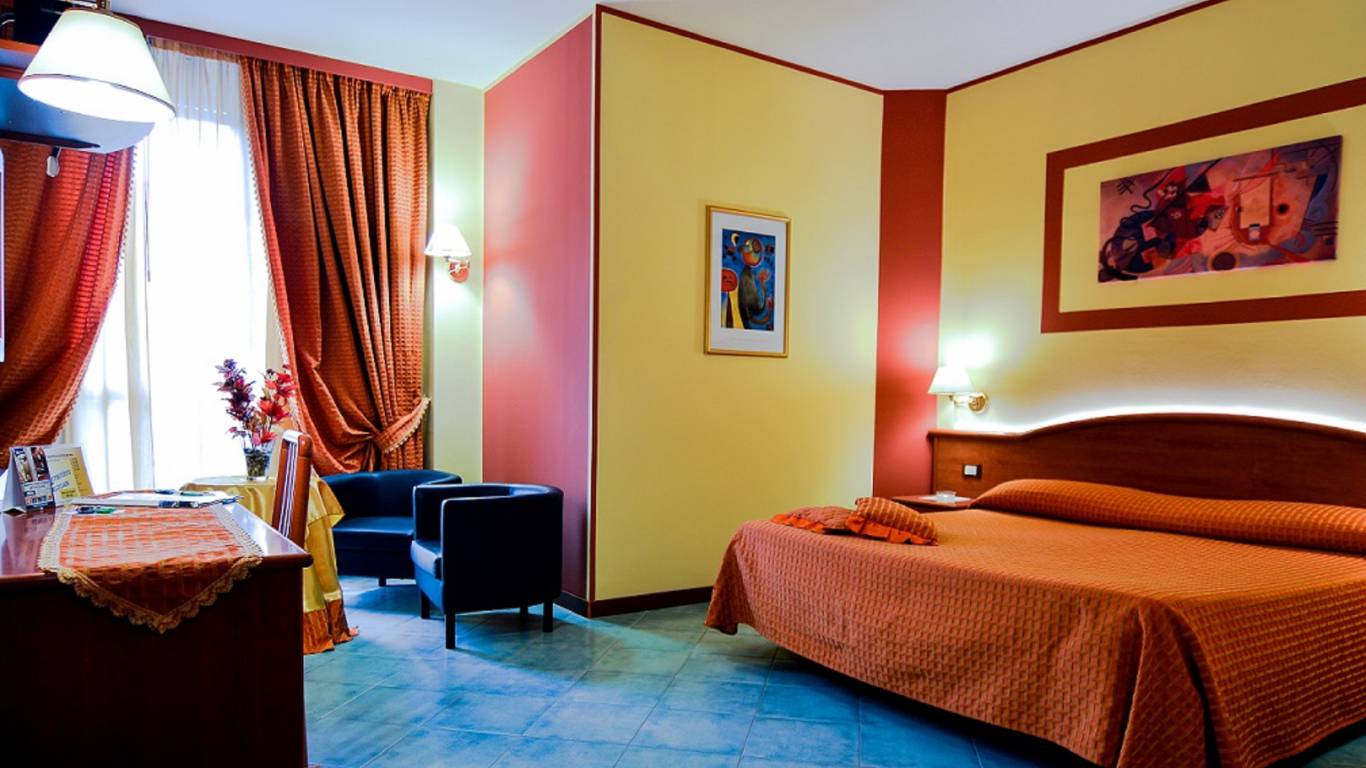 hotel-degli-amici-artena-chambre-superior